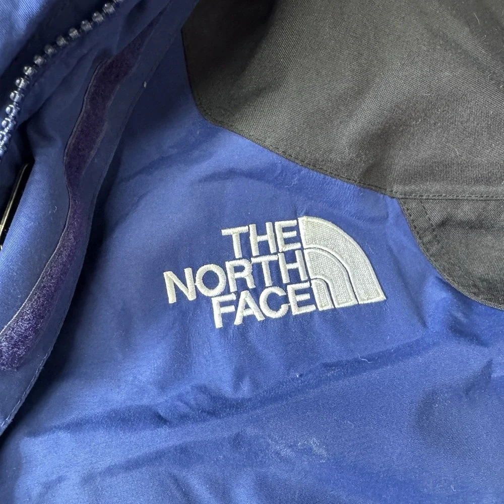 The North Face attention lining
